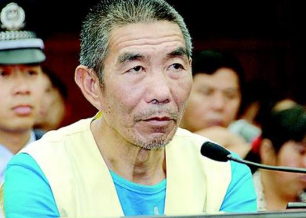 2008年,11名少年接连遇害却不见尸体,凶手笑称:当鸵鸟肉卖了