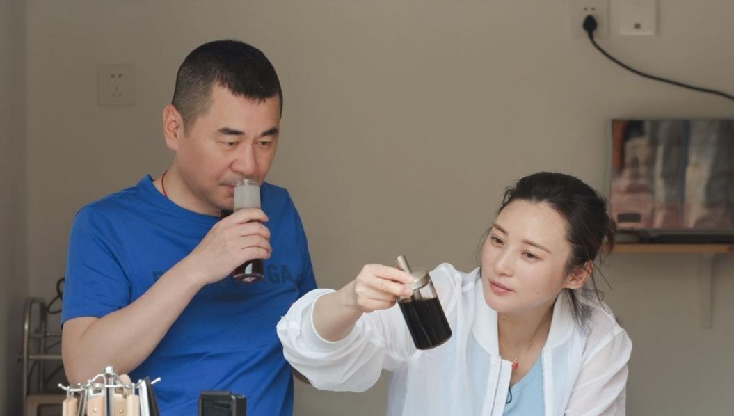我放弃了|陈建斌也是一个“妻管严”，节目中大方承认“怂是对女性的尊重”