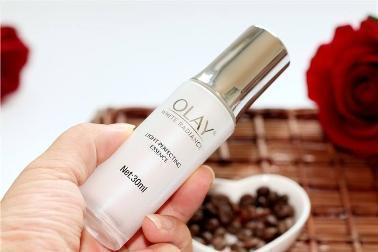 仲孙醉香 美白精华液推荐：经典好用美白补水，让你快速摆脱暗黄肌！