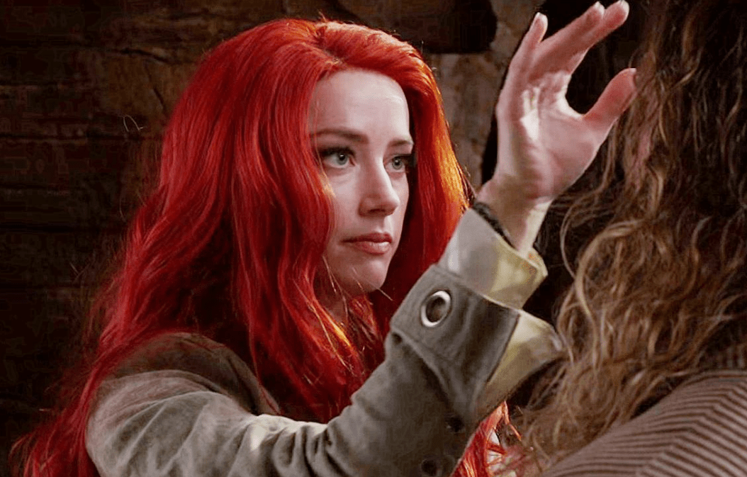 海王2|《海王2》晒出定妆照，深蓝色系玉米粒盔甲，怎么酷似魔形女？