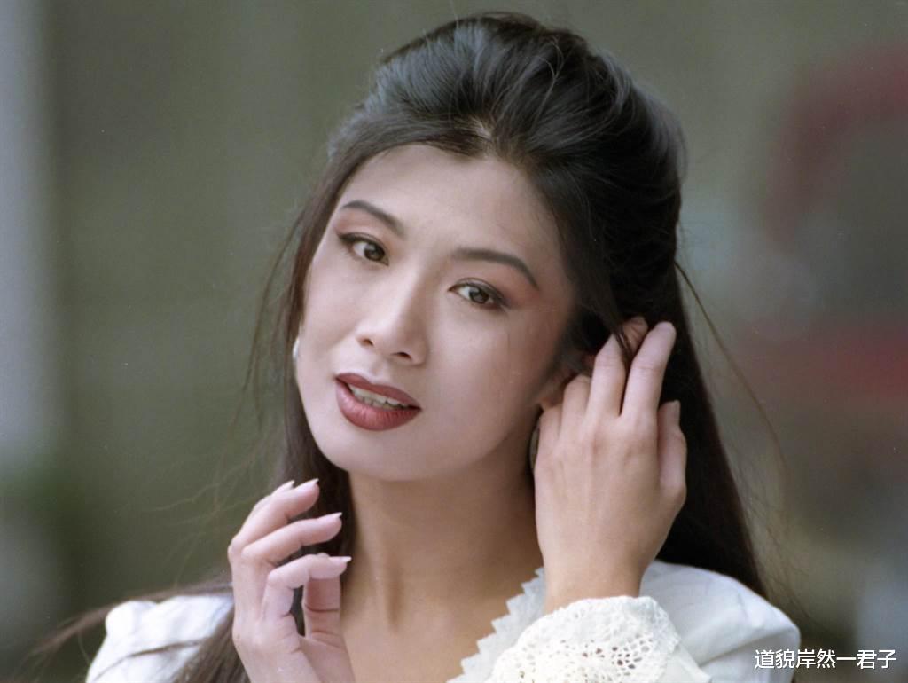 吴家丽|香港艳星吴家丽因爱而伤 58岁活成这样