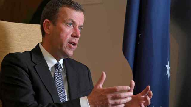 小朱聊育儿|对澳投资跌至2007年水平，堪培拉抱怨狭隘：希望一码归一码