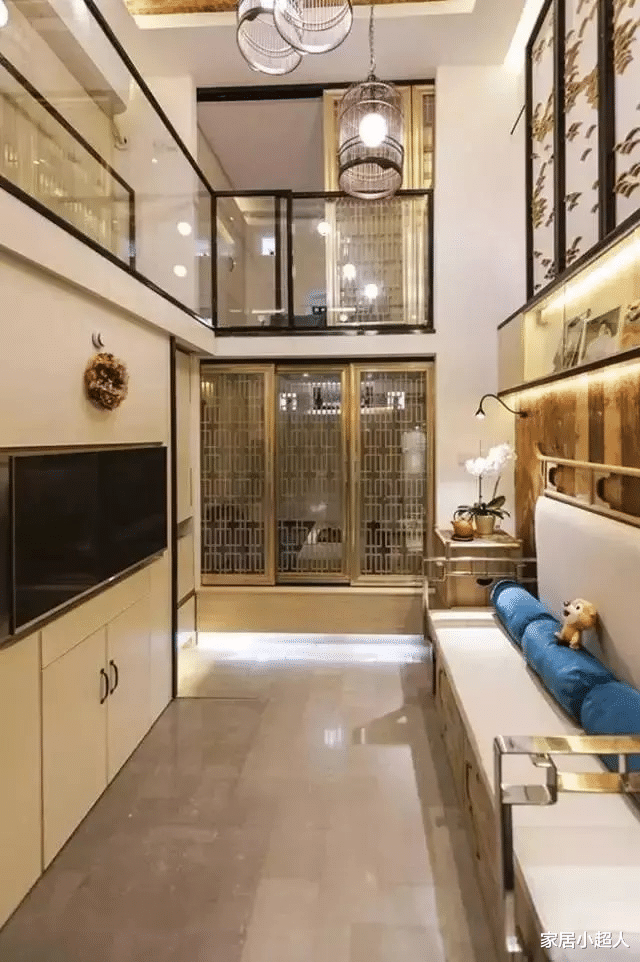 五口人居住在老宅,吃住全在一起,一点隐私都没有