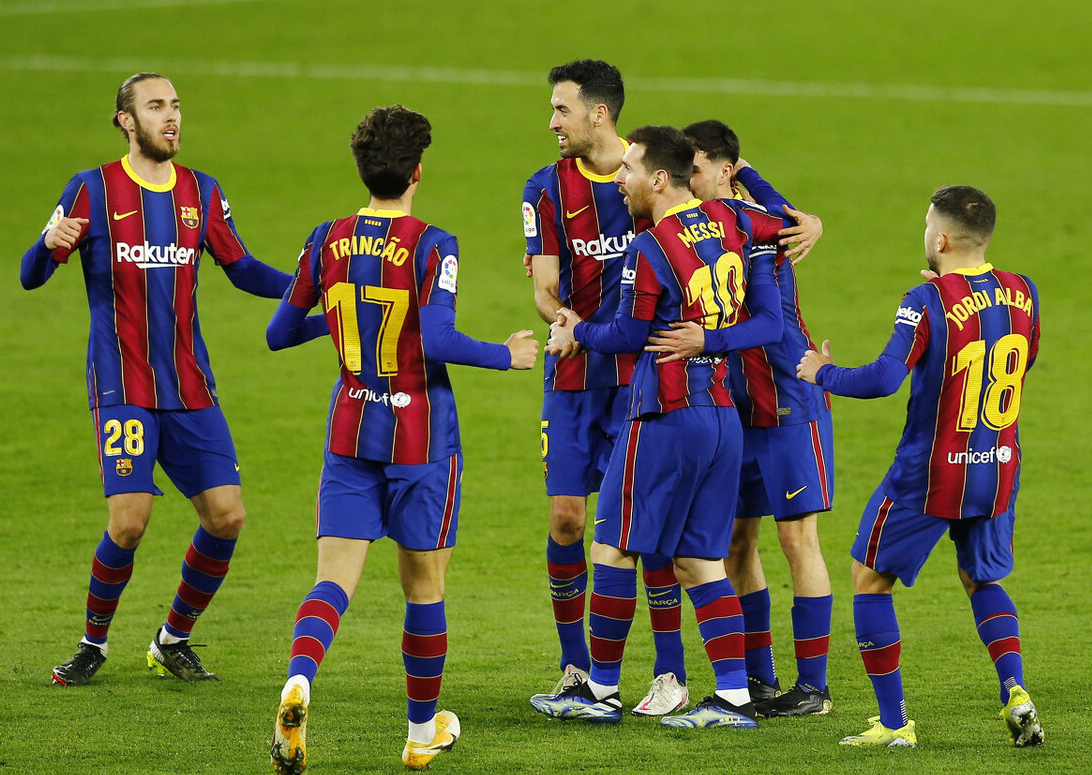 巴塞罗那|巴萨逆转险胜引热议：不是科曼换人如神，而是科曼换上了一个神