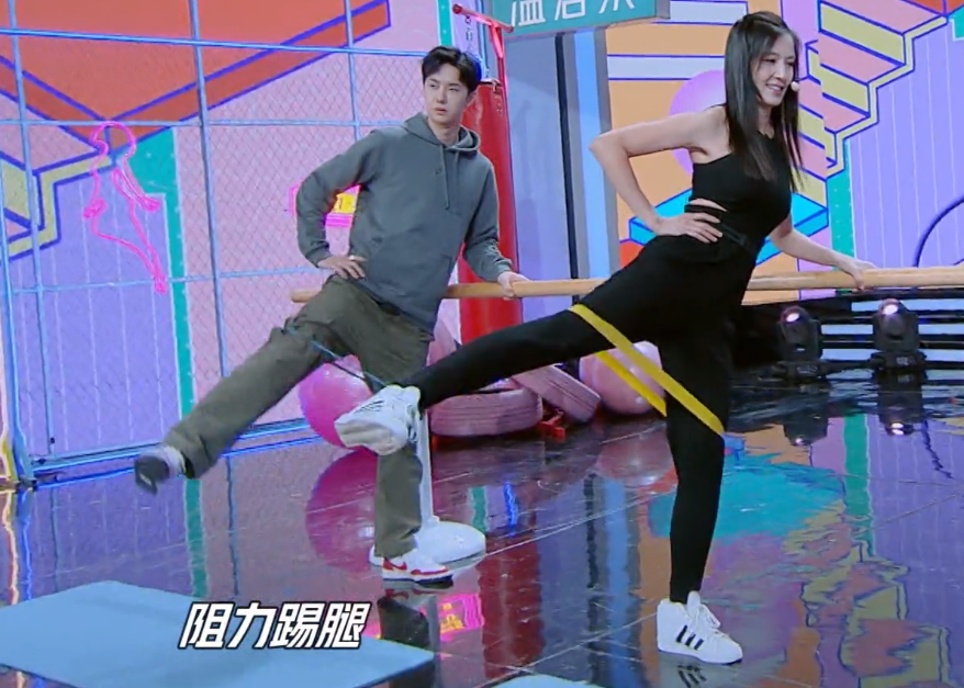 林熙蕾|45岁的林熙蕾身材“零走样”，拒绝《浪姐2》邀请，只为多陪家人