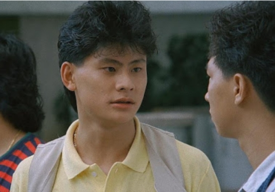 万梓良|63岁万梓良再扮大哥，头发稀少但气场犹在，用钱敲打徒弟超霸气