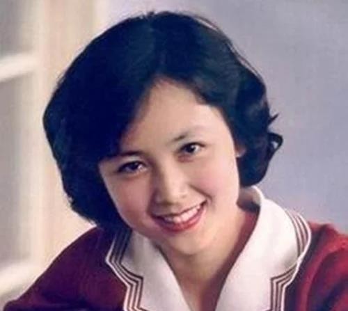 电影|著名演员赵静,巅峰时嫁给粉丝:他虽然是普通人,却最适合我