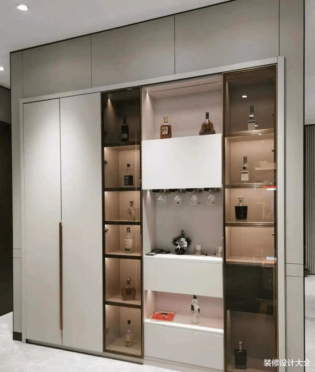 入户就是厨房怎么办?看看人家怎么做的!