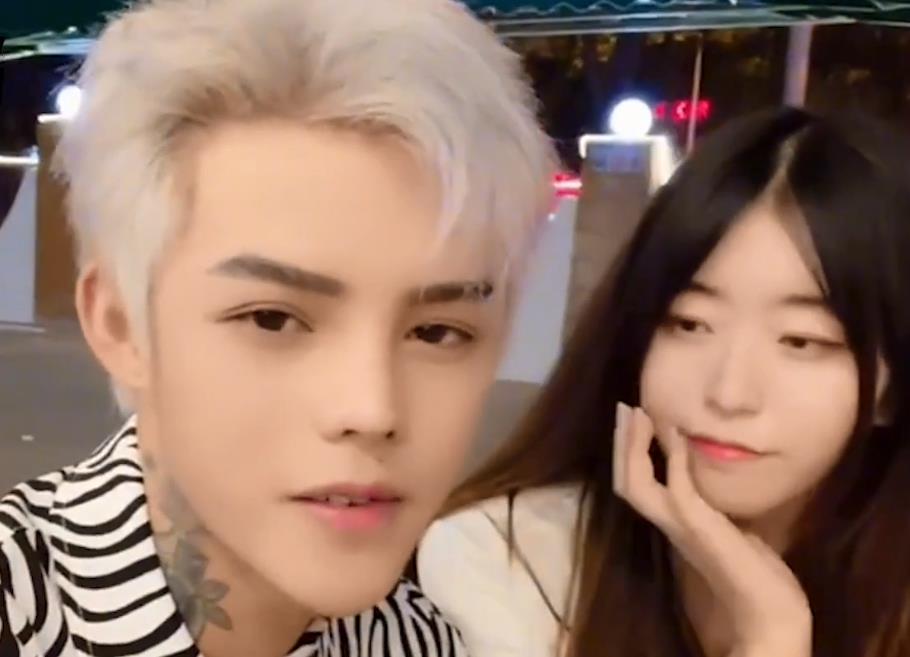 央视 全网被官方点名批评八大网红：水泥妹自导自演，小潘潘孰功孰过？