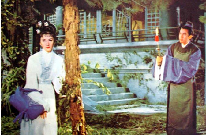 电影|被禁封42年的恐怖片！现在的恐怖片和它相比，都是“渣渣”