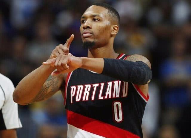 達(dá)米恩·利拉德|放棄忠誠！美媒：利拉德將在休賽期加盟湖人，聯(lián)手詹姆斯奪總冠軍