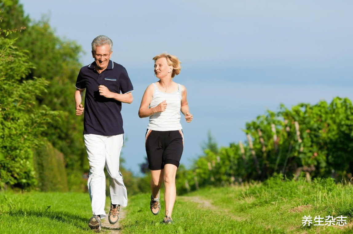 肺癌|呼吸科医生：手指出现1个症状，不是“关节炎”，可能是肺癌上身