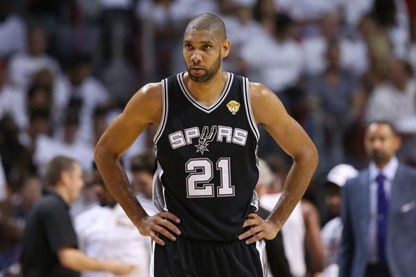 NBA只有5人敢说自己是“非卖品”,詹皇垫底,榜首给一支球队都不换