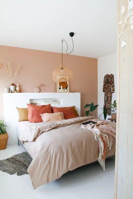 为什么网上看到别人家的卧室那么好看，原来是掌握了这三要素！