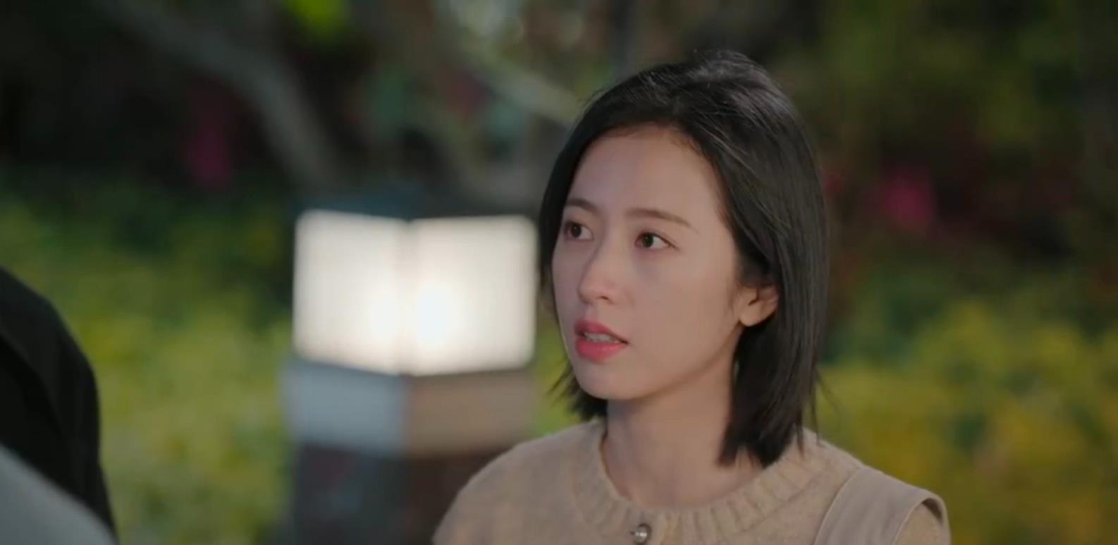 周雨彤|我就没见过这么拧巴的女主，明明该讨厌她，可却生不出一点憎恶感