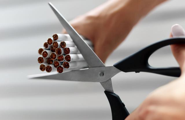 牙齿|年过40岁后,“颈动脉”要保护好,坚持以下4点,守护血管健康!