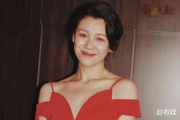 刘琳|刘琳：被大17岁名导抛弃后，相亲下嫁穷小子，47岁被婆家宠成公主