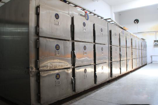 久见菌菌|台州一小区下水道发现无名女尸，该如何处理？与美国水葬高度相似