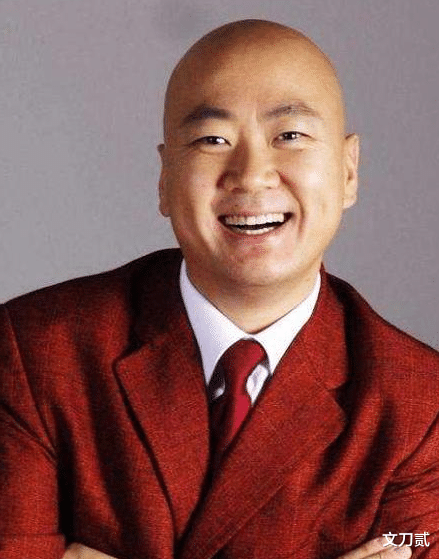 郭冬临|登20次春晚,因8个字被索赔1亿,55岁未婚无子,郭冬临如今怎样了