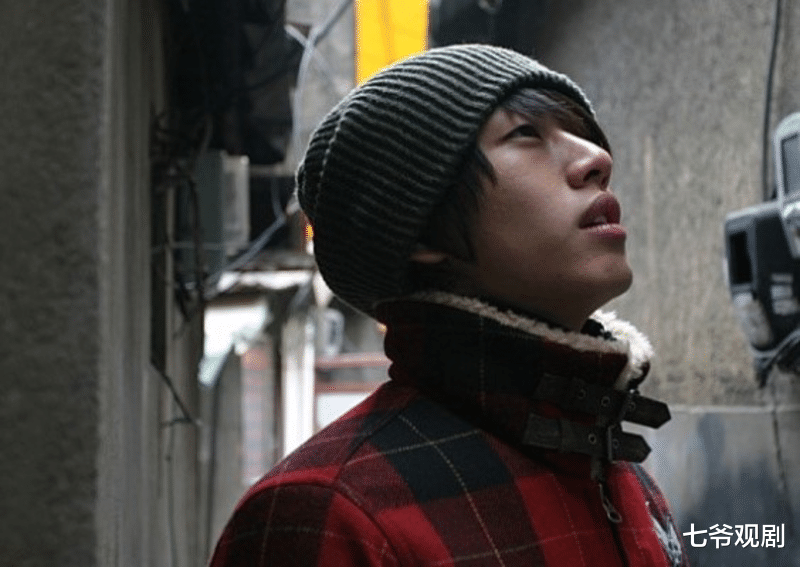 刘亚仁|买独立屋，开画廊和素食店，35岁影帝刘亚仁挣了多少钱？