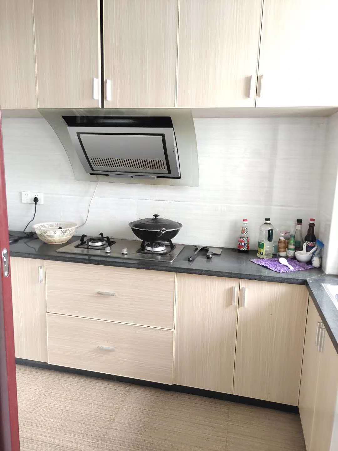 装修设计大全|晒晒婆家准备的婚房,我都快要哭了,你们见过如此寒酸的婚房吗?