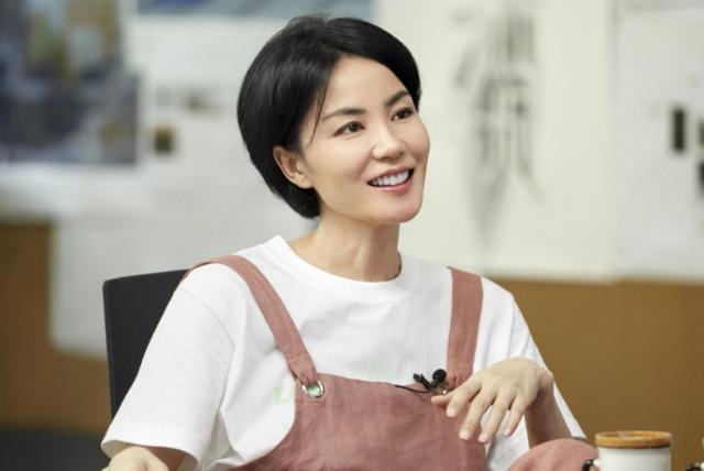 王菲|50岁王菲传喜讯，经纪人亲自出面给实锤？时隔多年终于成真！