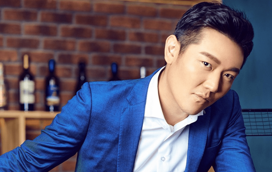 田源|曾多次被曝光“恶劣绯闻”，如今又被锤猥亵女学生，该好好整治了