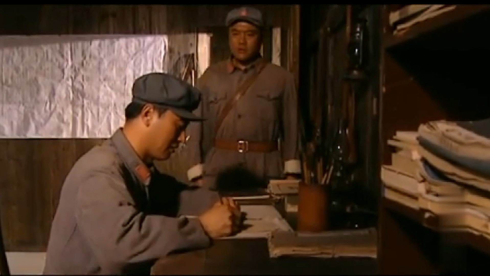 许世友|1976叶剑英问许世友:能指挥南京军区吗?许世友:司令是我的保镖