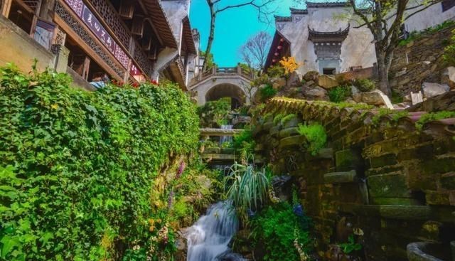 涠洲岛 8个国内人少景美的地方，这些都是6月应有的模样，每帧都美成屏保