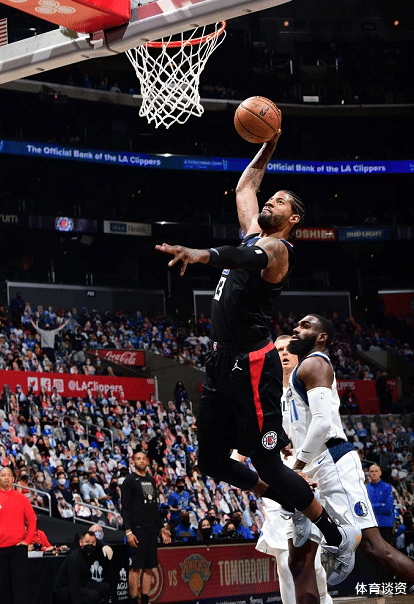 科懷·倫納德|轟39+7+7！東契奇神了，帶隊2-0創奇跡，倫納德喬治69+18+10也得輸