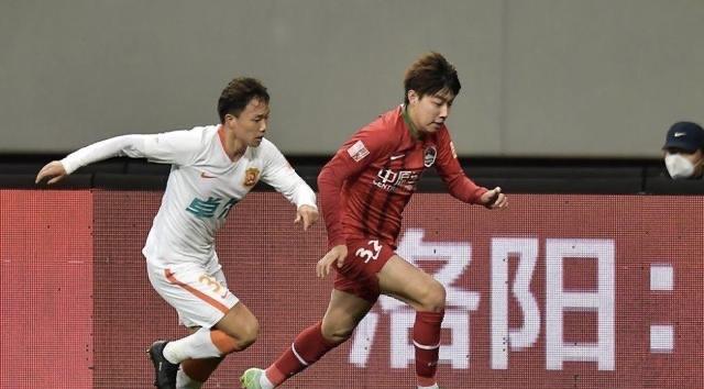 中超|1-0，逆襲！中超勁旅太狠了，狂轟22腳+12次射正，保級組徹底亂了