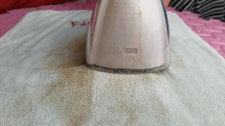 一喷二刷三抽四吸，仅用四步，UWANT布艺清洗机破解家居清洁难题