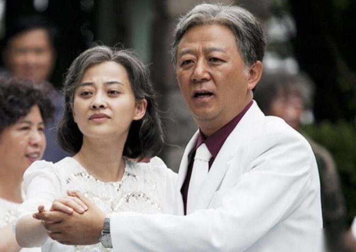 黄渤|网传黄渤新剧要开机了，女主是影后，配角阵容更是实力派