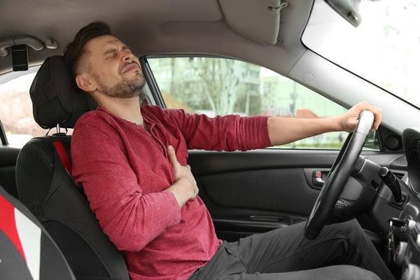 医说健康 为何心脏疾病容易找上司机？医生：或与这5个因素有关，需了解