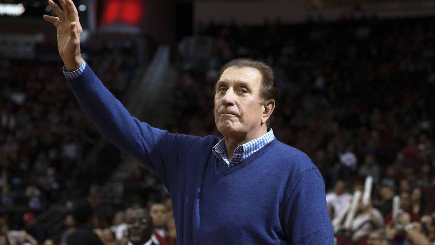 火箭队|火箭消息：功臣主帅入选名人堂，2悍将合同达成，戈登上货架？