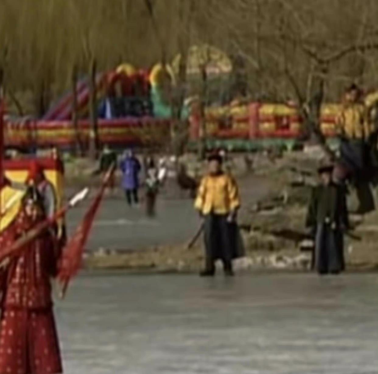 甄嬛传|重温《甄嬛传》，看到这些显微镜下的画面，笑岔气了