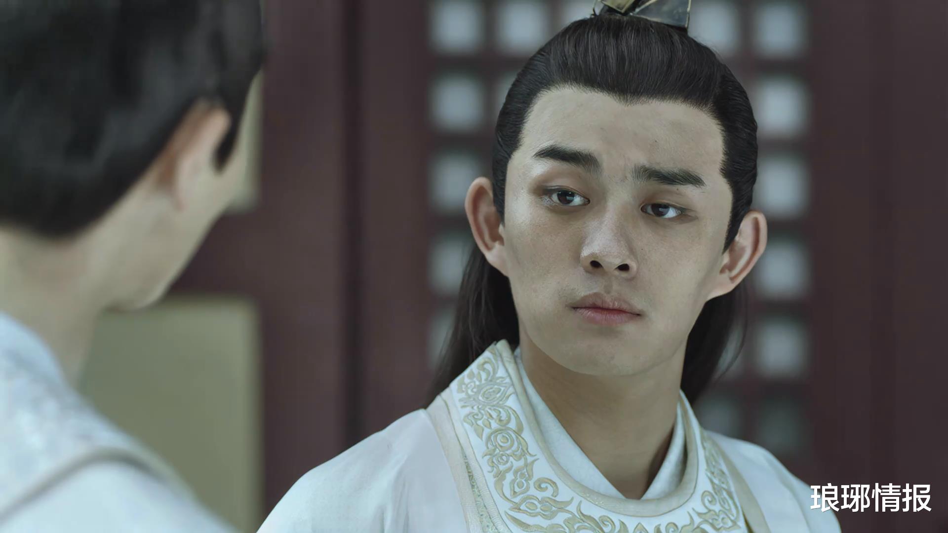 叶轻眉|庆余年:叶轻眉狙杀皇子,诚王世子登顶太子,当年的谜案暗藏玄机!