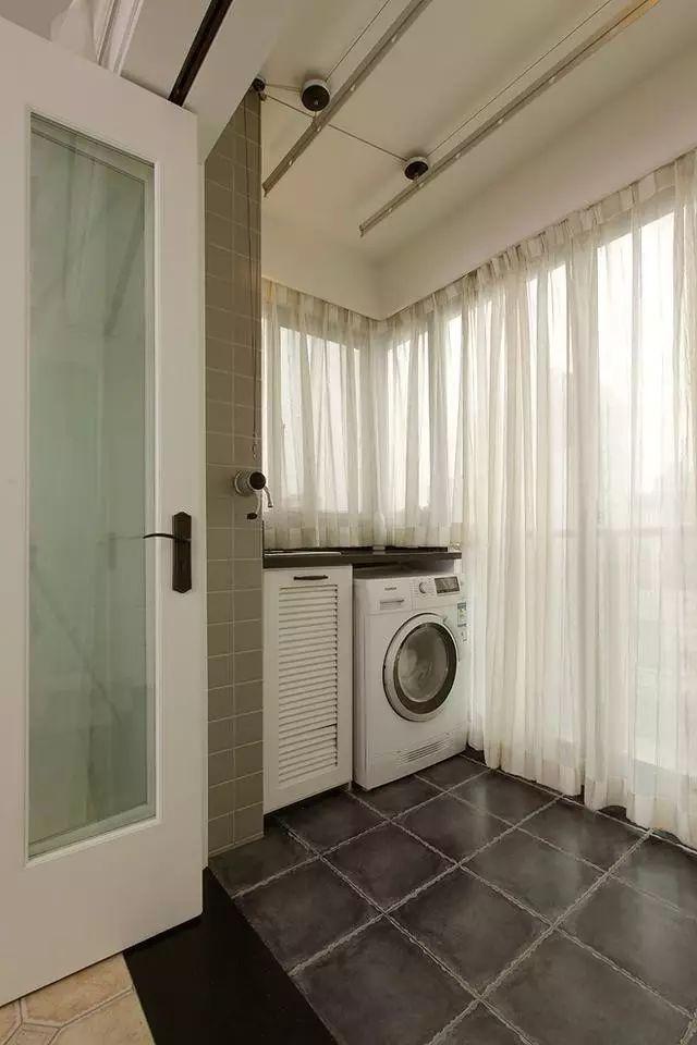 阳台放洗衣机,做个柜子好看实用多了,20个案例给大家做参考