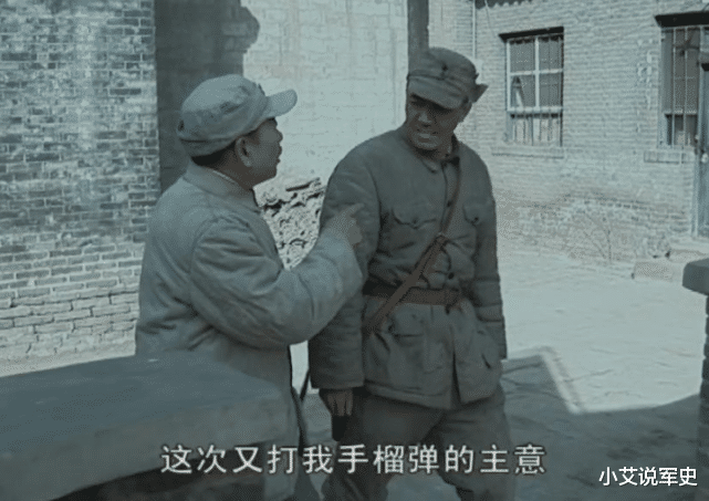 手榴弹|李云龙说手榴弹扔30米女人都行，看到我军这个纪录：真给国人长脸