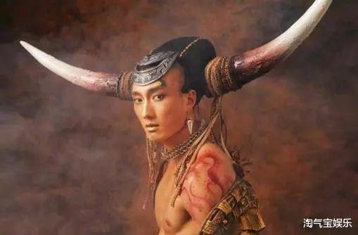 春晚|杨丽萍舞蹈被春晚节目组“毙掉”，晒出造型照后，网友：可惜了