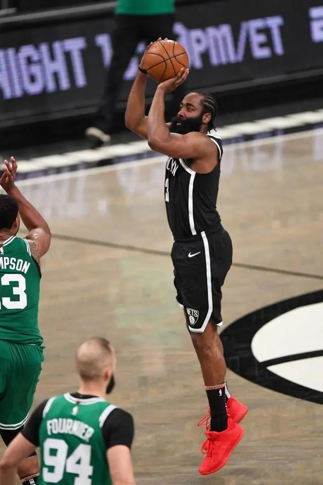 詹姆斯·哈登|臥槽！哈登的絕招在季后賽失效了！