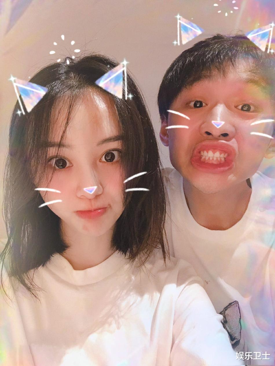 郑爽|郑爽真被冤枉了？被全网禁言后前经纪人张寒青为郑爽发声，粉丝留言道歉