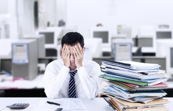 本科生|人在职场,需要“装傻”