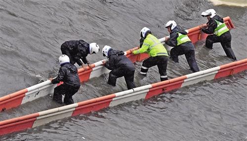 小朱聊育儿|河南暴雨灾害发生后，华为工程师果断出手，日感慨和德国巨大反差
