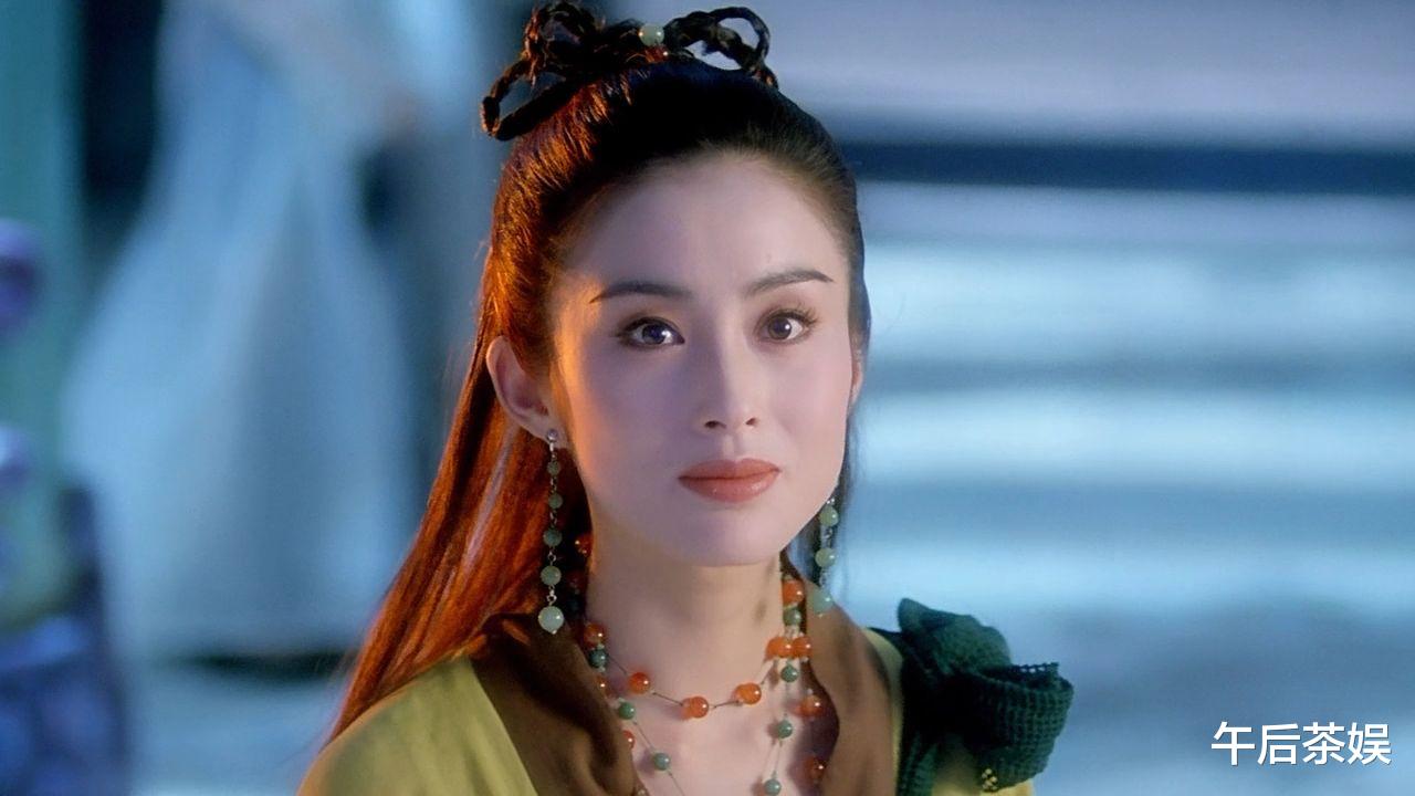 张敏|张敏被曝已结婚!生病卧床老公在外喝酒喝high,强硬要求自己穿睡衣出镜