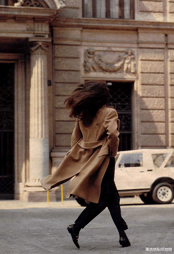 穿衣搭配|80年代的女人现在看也不过时，职场当中的女人，可以多学学