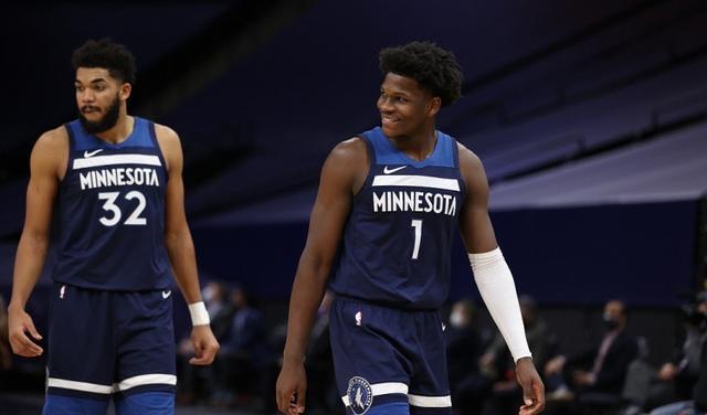 热火队|NBA前瞻：欧文复出，篮网大胜森林狼！触底反弹，热火小胜尼克斯