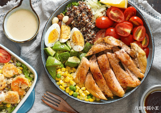 运动|宋轶月瘦30斤，腰围58CM，坦言：减肥只需2点，这1项运动作用大