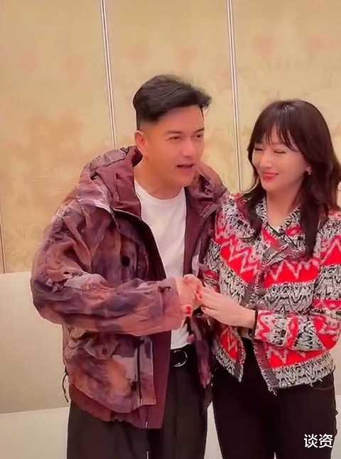 范冰冰|66岁赵雅芝与64岁吕良伟亲密同框，嫩似一对小情侣，与周润发似两代人