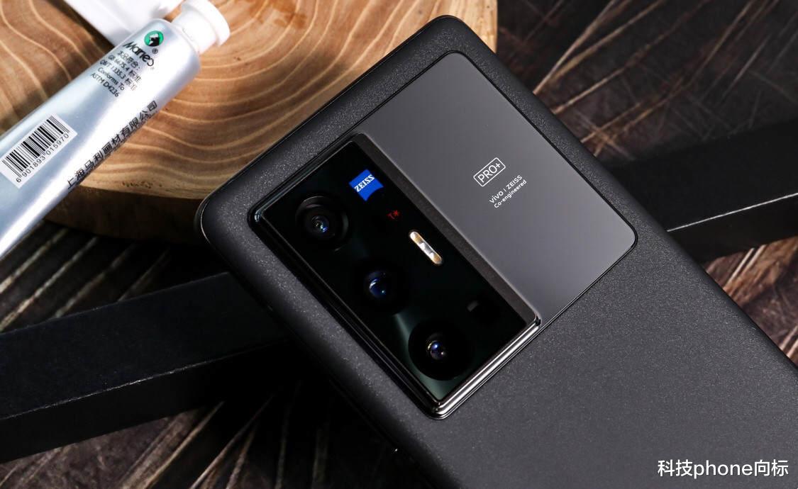 图像处理|2022年的影像旗舰发展思路是怎样的？不妨从X70 Pro+上找答案